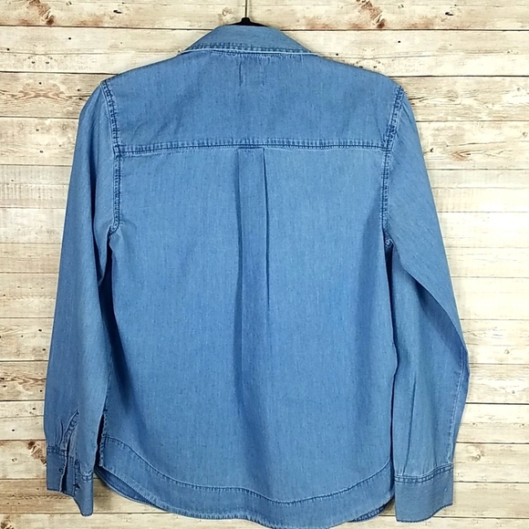 Gap 1969, 0243, Denim button down shirt light wash, Sz XS - Picture 2 of 6